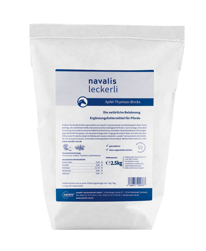 navalis Leckerli Apfel-Thymian-Bricks für Pferde 2,5 kg - Nachfüllpack navalis Leckerli Apfel-Thymian-Bricks für Pferde 2,5 kg - Nachfüllpack